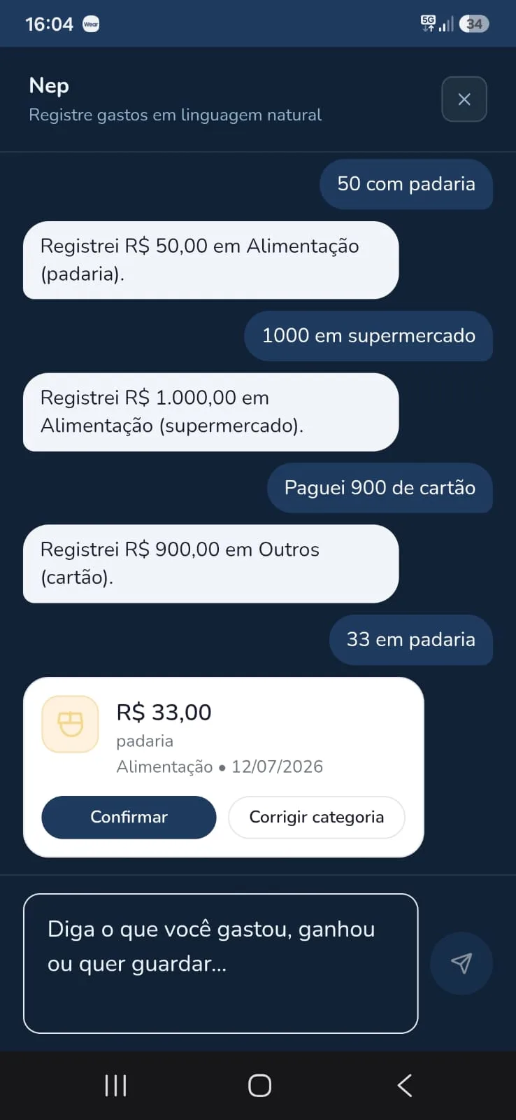Captura de tela do chat inteligente do Néper no celular registrando um gasto